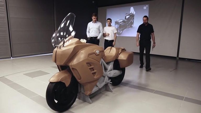 Макет электрического мотоцикла Aurus, разрабатываемый ФГУП НАМИ Макет электрического мотоцикла Aurus, разрабатываемый ФГУП НАМИ