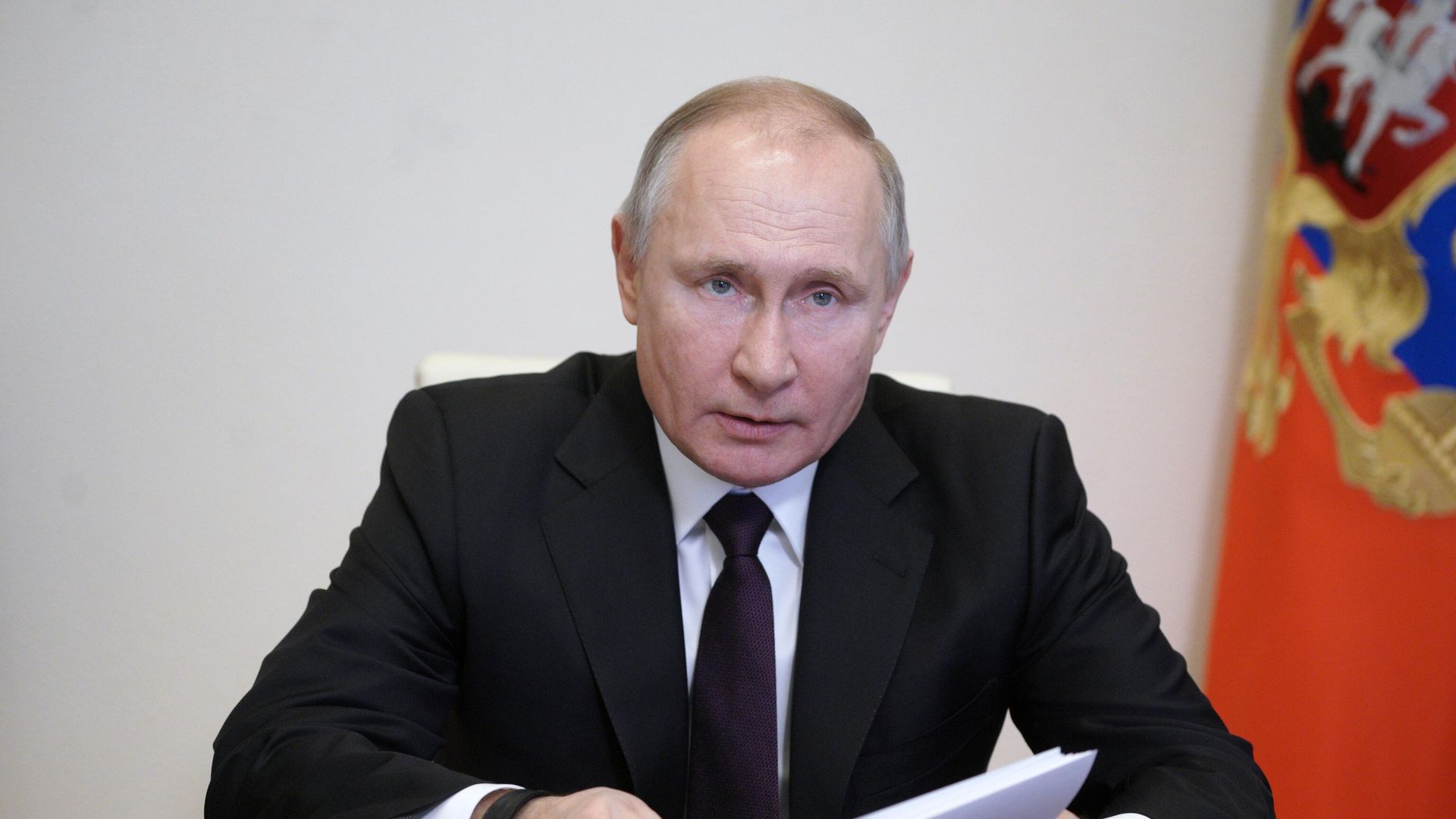 Президент России Владимир Путин проводит совещание о мерах по повышению инвестиционной активности в режиме видеоконференции - РИА Новости, 1920, 11.03.2021