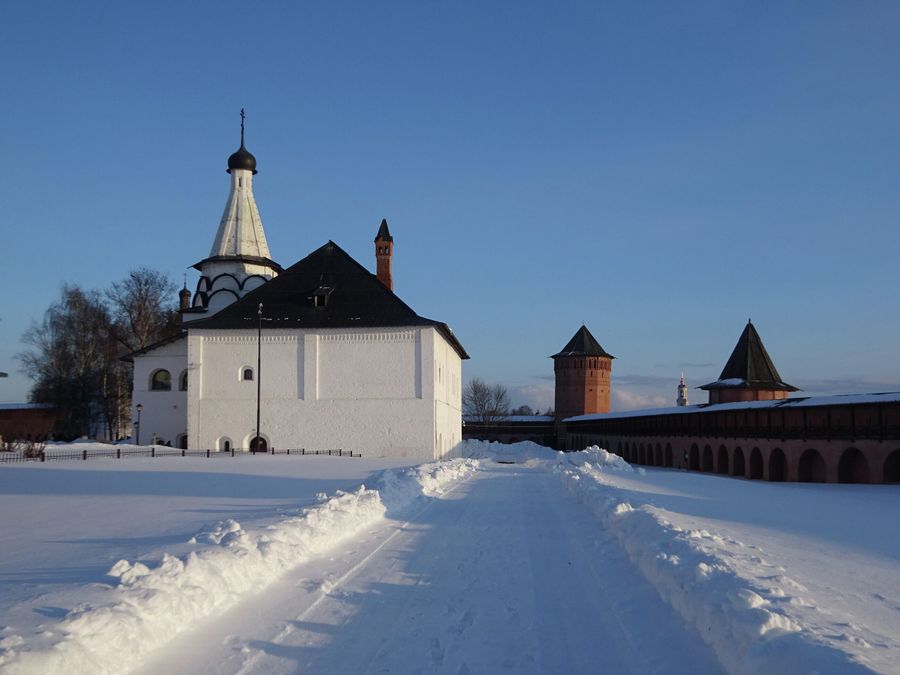 Успенская церковь (1525 г.) Успенская церковь (1525 г.)