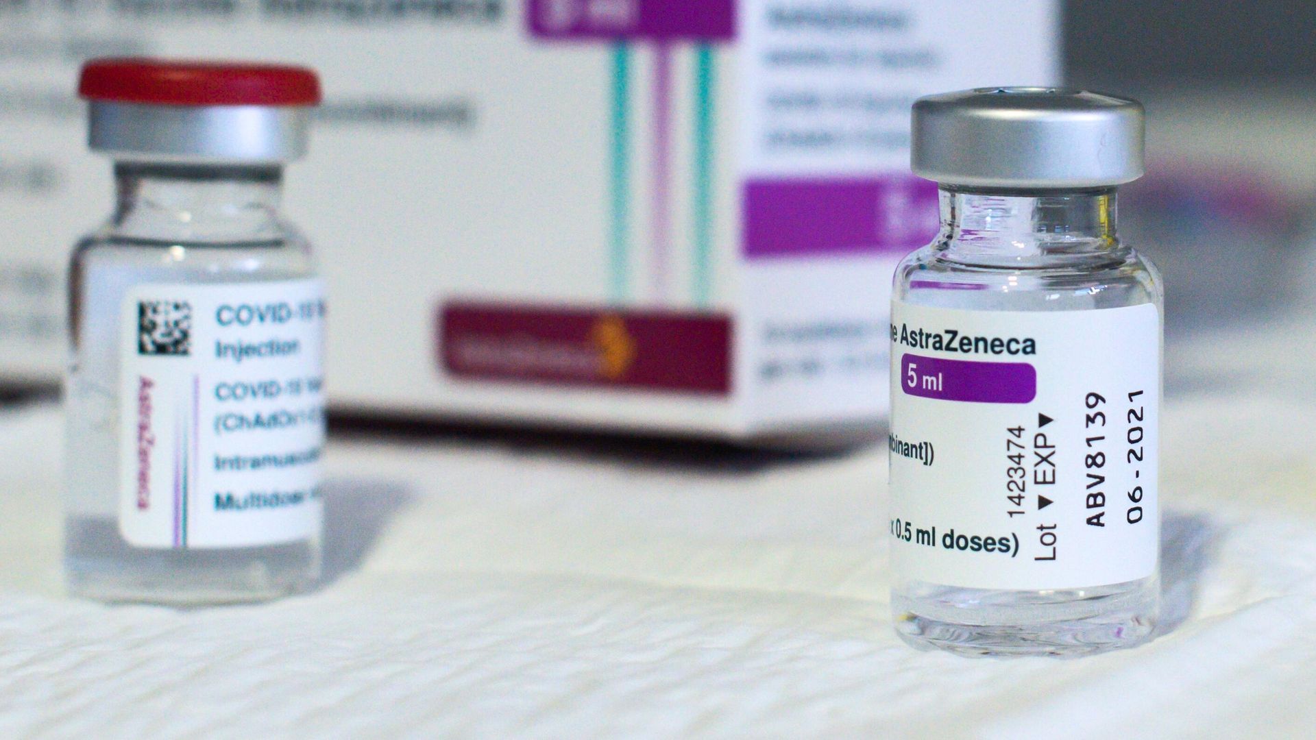 Вакцина Oxford/AstraZeneca от COVID-19 Вакцина Oxford/AstraZeneca от COVID-19 - РИА Новости, 1920, 04.06.2021