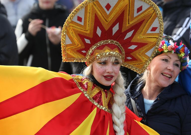 Участница празднования Масленицы в Долине Лефкадия в Краснодарском крае Участница празднования Масленицы в Долине Лефкадия в Краснодарском крае