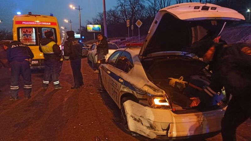 ДТП во Владивостоке, в результате которого погиб сотрудник полиции ДТП во Владивостоке, в результате которого погиб сотрудник полиции - РИА Новости, 1920, 15.03.2021