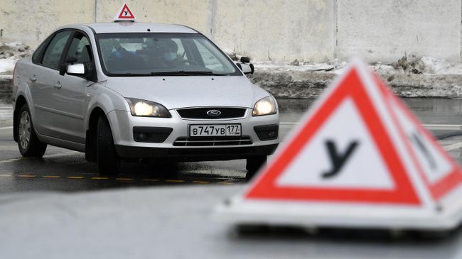 Сдача практического экзамена в ГИБДД на право управления автотранспортом категории B