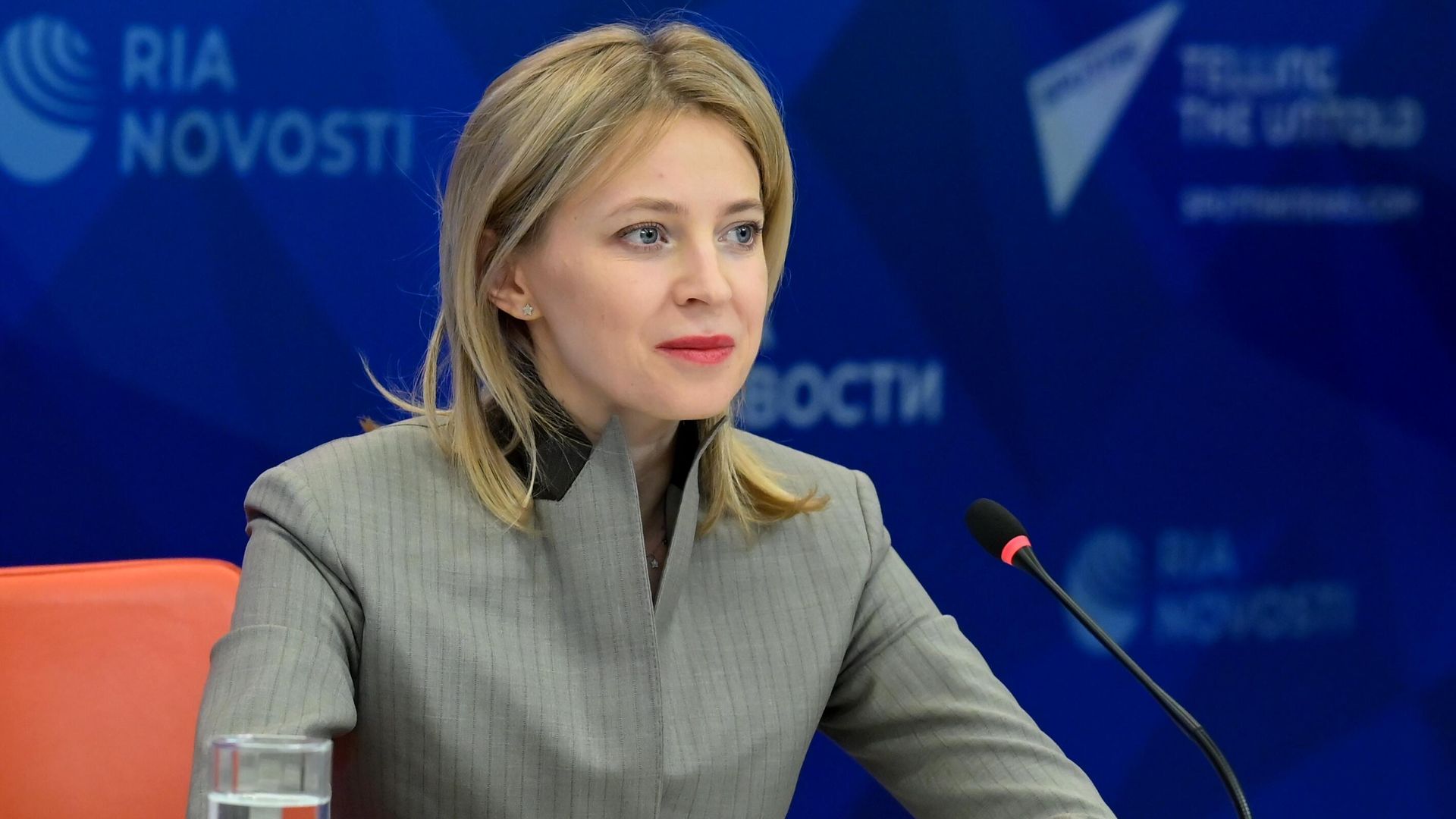 Наталья Поклонская во время брифинга в Международном мультимедийном пресс-центре МИА Россия сегодня Наталья Поклонская во время брифинга в Международном мультимедийном пресс-центре МИА Россия сегодня - РИА Новости, 1920, 24.06.2021