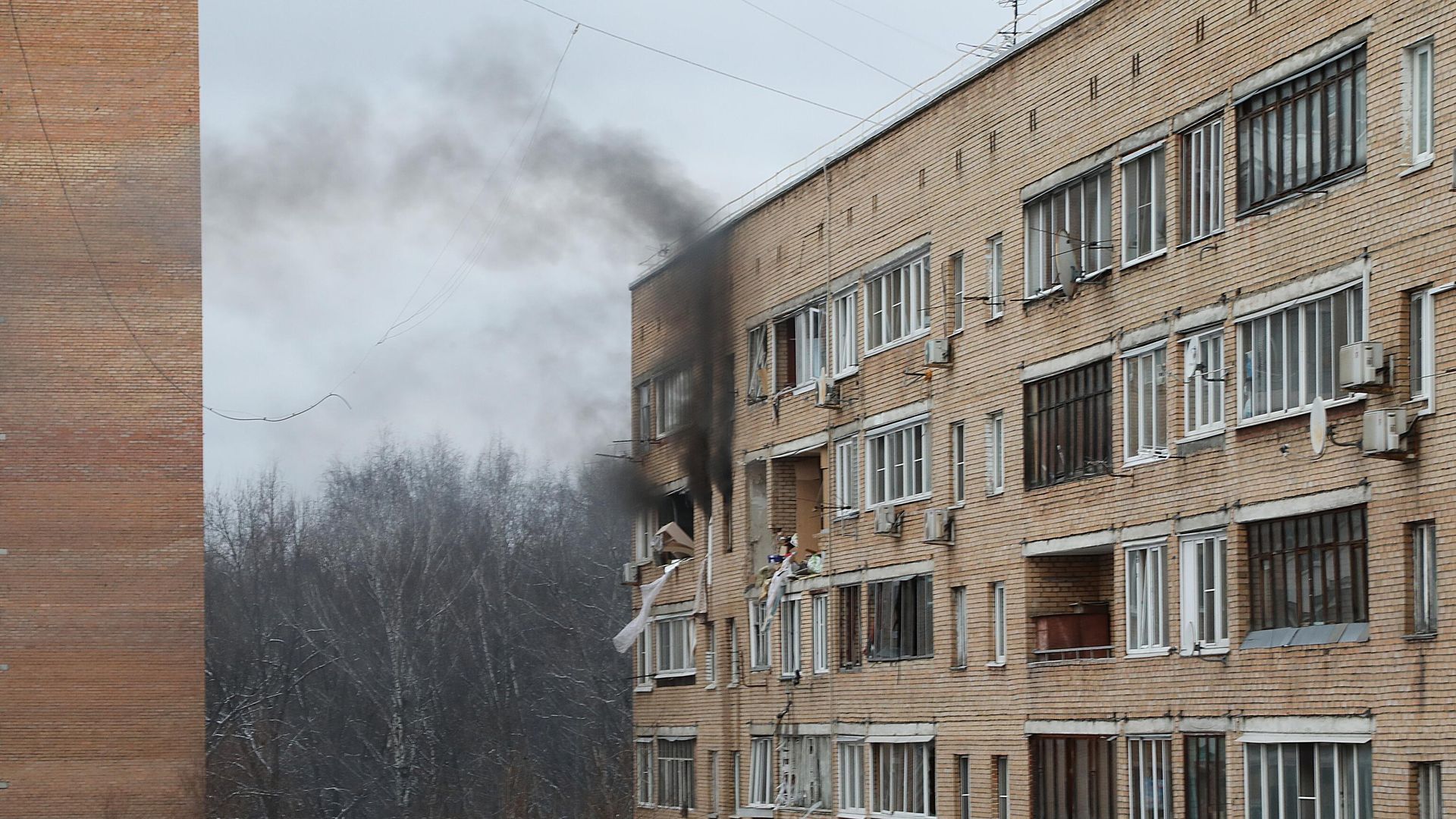 Последствия взрыва в жилом доме на улице Зеленой в Химках Последствия взрыва в жилом доме на улице Зеленой в Химках - РИА Новости, 1920, 19.03.2021