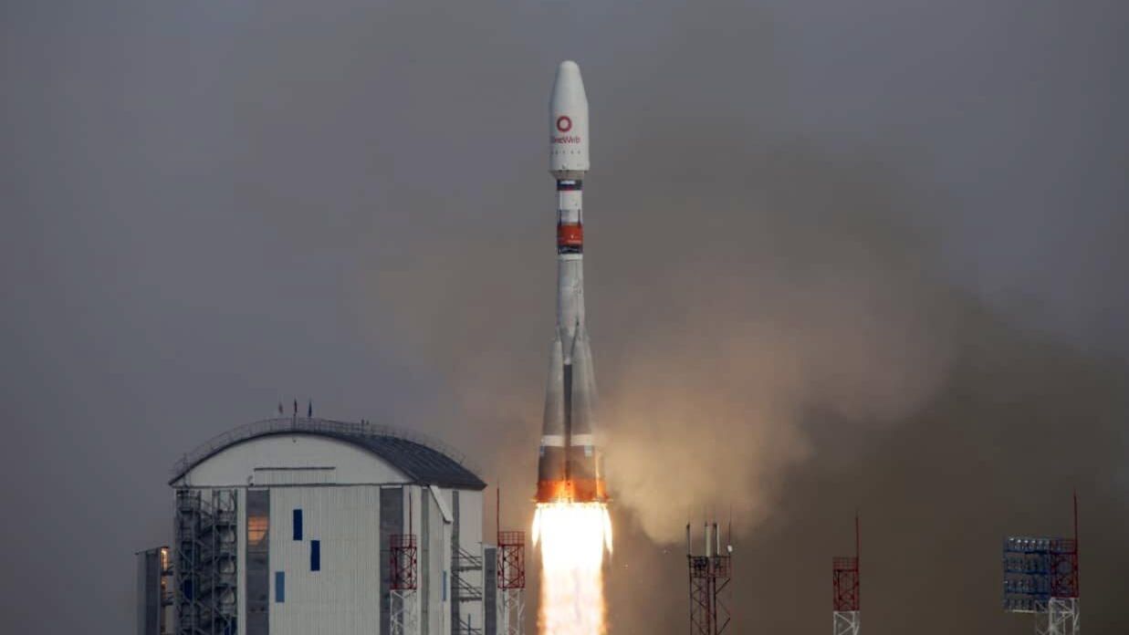 Пуск РНСоюз-2.1б с разгонным блоком Фрегат с космодрома Восточный Пуск РНСоюз-2.1б с разгонным блоком Фрегат с космодрома Восточный - РИА Новости, 1920, 25.03.2021