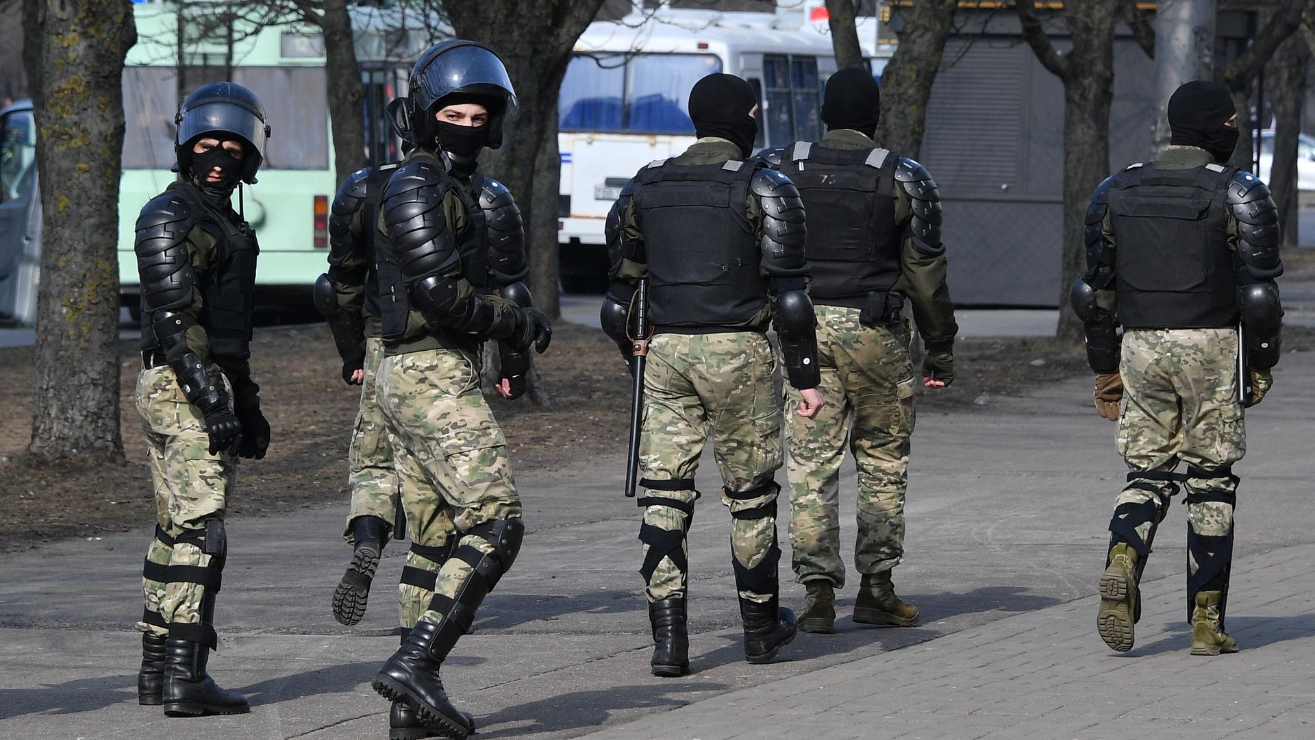 Сотрудники правоохранительных органов в Минске Сотрудники правоохранительных органов в Минске - РИА Новости, 1920, 17.04.2021