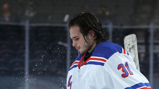 PHILADELPHIA, PA - MARCH 25: Igor Shesterkin #31 of the New York Rangers looks on during a timeout in the third period at the Wells Fargo Center on March 25, 2021 in Philadelphia, Pennsylvania. The Rangers defeated the Flyers 8-3.   Mitchell Leff/Getty Images/AFP (Photo by Mitchell Leff / GETTY IMAGES NORTH AMERICA / Getty Images via AFP)