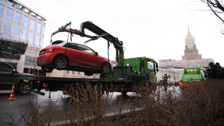 ДТП на Смоленской площади в Москве ДТП на Смоленской площади в Москве