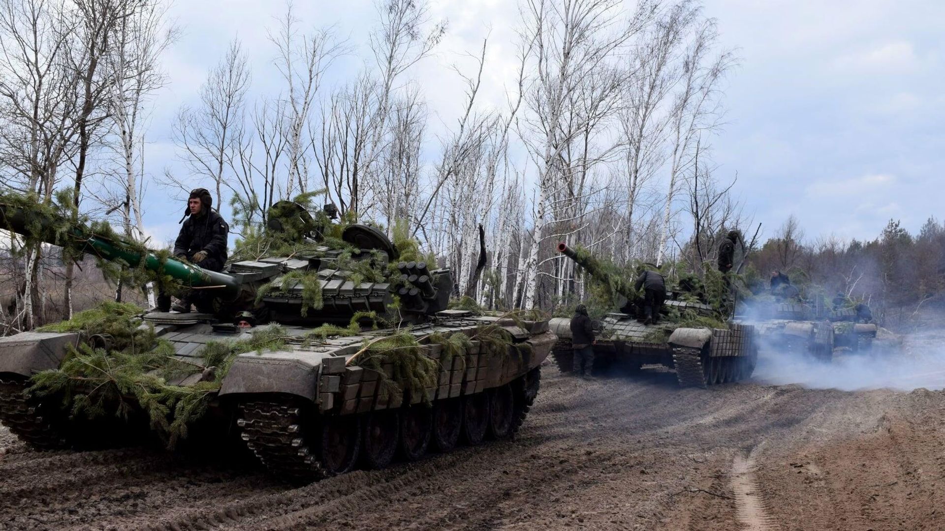Тренировка танковых резервов вооруженных сил Украины в Луганской области Тренировка танковых резервов вооруженных сил Украины в Луганской области - РИА Новости, 1920, 19.08.2021