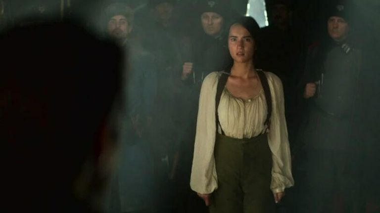 Кадр из сериала Тень и кость