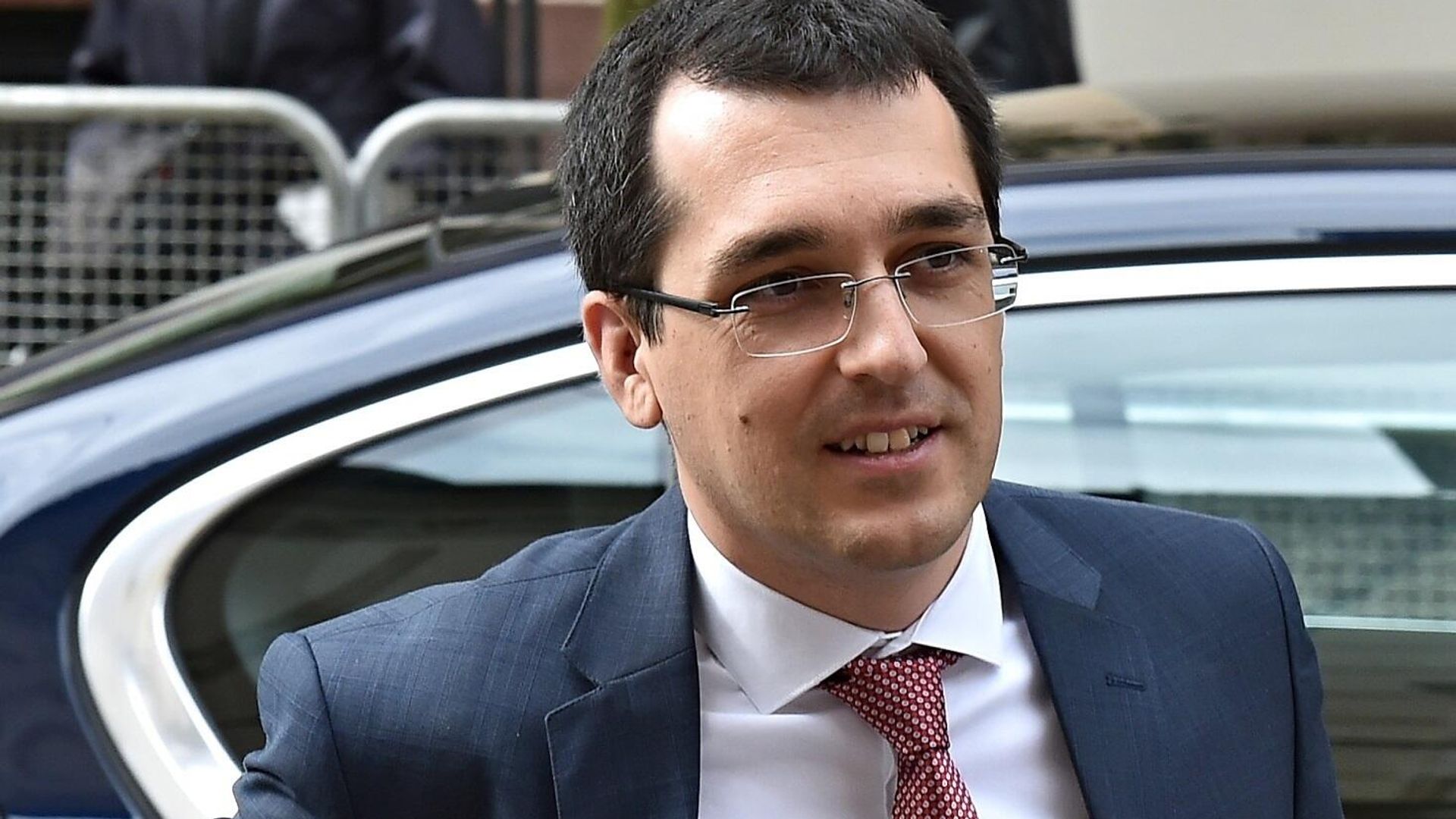 Министр здравоохранения Румынии Влад Войкулеску Министр здравоохранения Румынии Влад Войкулеску - РИА Новости, 1920, 02.04.2021
