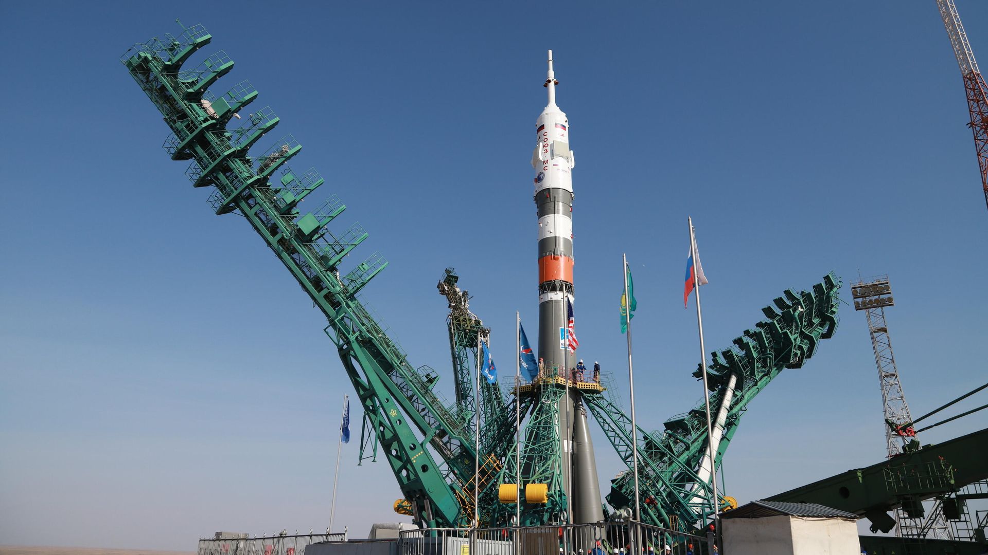 Вывоз РН Союз-2. 1а с пилотируемым кораблем Союз МС -18 на стартовой комплекс космодрома Байконур Вывоз РН Союз-2. 1а с пилотируемым кораблем Союз МС -18 на стартовой комплекс космодрома Байконур - РИА Новости, 1920, 09.04.2021