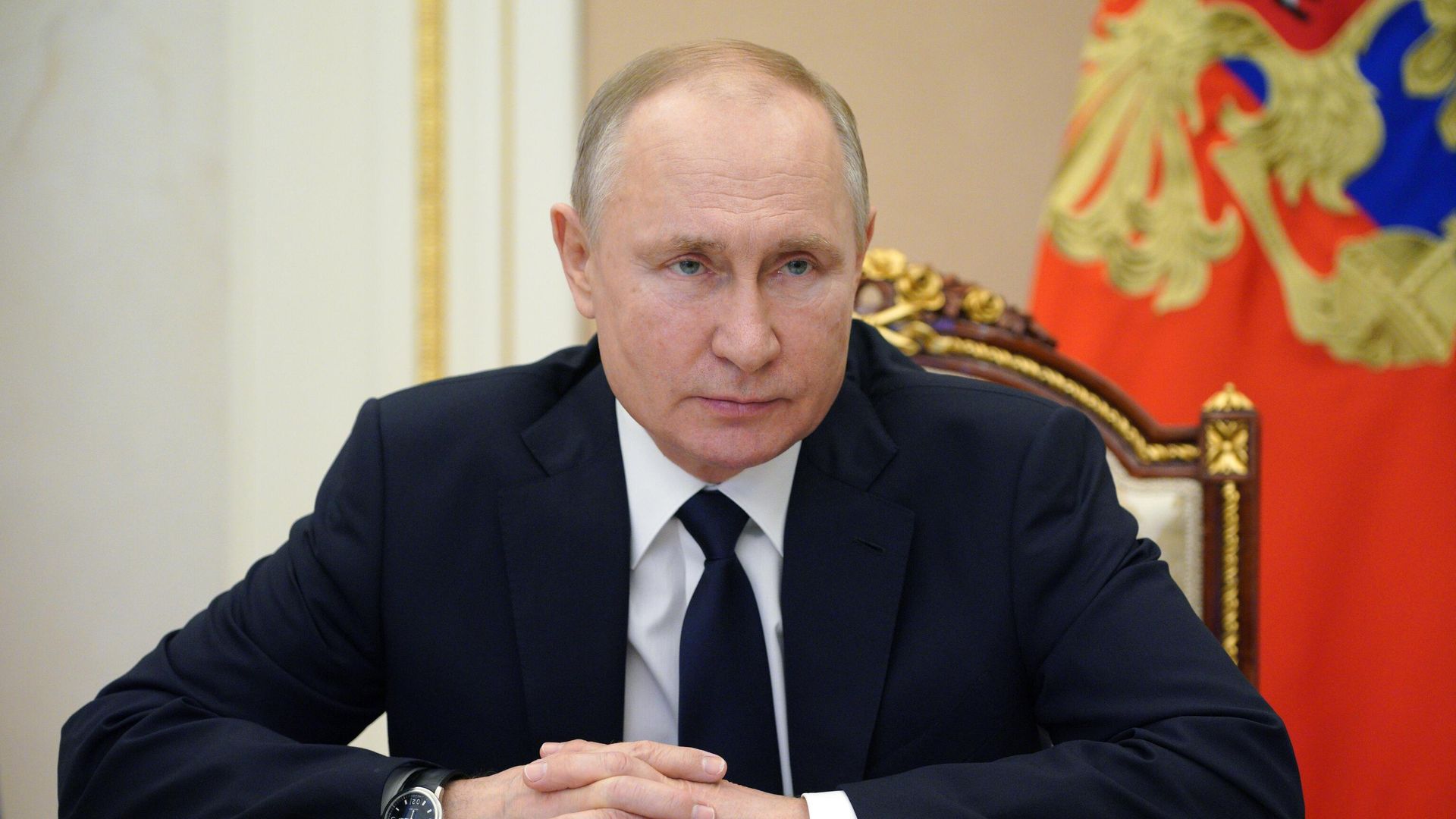 Президент РФ Владимир Путин во время встречи в режиме видеоконференции с Владиславом Ховалыгом Президент РФ Владимир Путин во время встречи в режиме видеоконференции с Владиславом Ховалыгом - РИА Новости, 1920, 07.04.2021