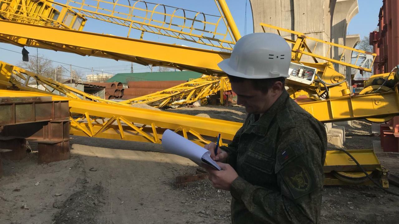 Обрушение грузоподъемного крана в Краснодаре Обрушение грузоподъемного крана в Краснодаре - РИА Новости, 1920, 07.04.2021