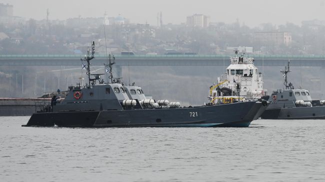 Каспийская флотилия отразила атаку и уничтожила морские дроны на учениях