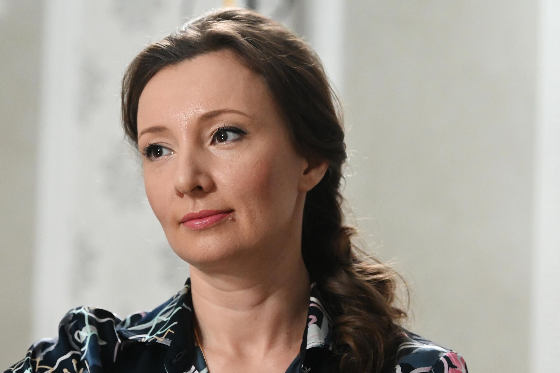 Уполномоченный при президенте Российской Федерации по правам ребенка Анна Кузнецова во время интервью МИА Россия сегодня Уполномоченный при президенте Российской Федерации по правам ребенка Анна Кузнецова во время интервью МИА Россия сегодня - РИА Новости, 1920, 09.09.2021