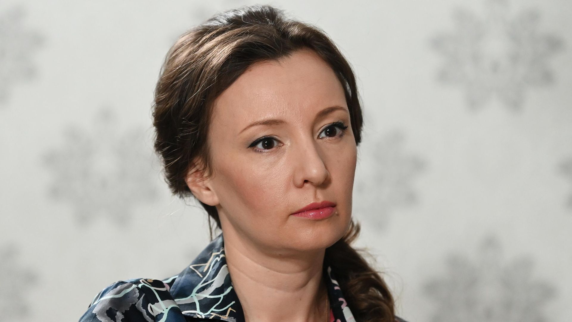 Уполномоченный при президенте Российской Федерации по правам ребенка Анна Кузнецова во время интервью МИА Россия сегодня Уполномоченный при президенте Российской Федерации по правам ребенка Анна Кузнецова во время интервью МИА Россия сегодня - РИА Новости, 1920, 08.07.2021