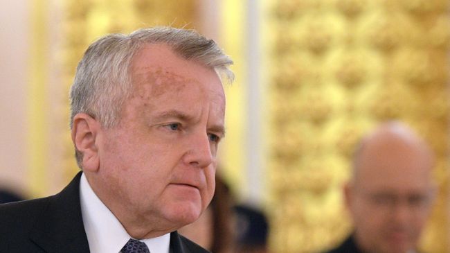 Чрезвычайный и полномочный посол США Джон Салливан
