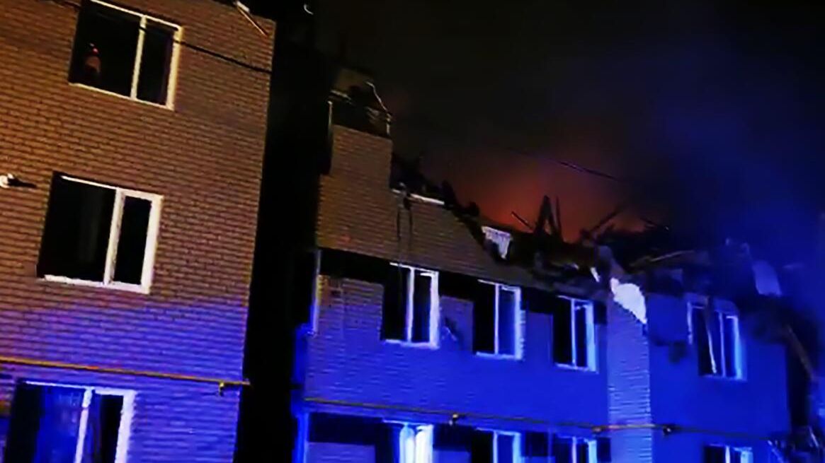 Пожар после взрыва бытового газа в жилом доме в Нижегородской области Пожар после взрыва бытового газа в жилом доме в Нижегородской области - РИА Новости, 1920, 20.04.2021