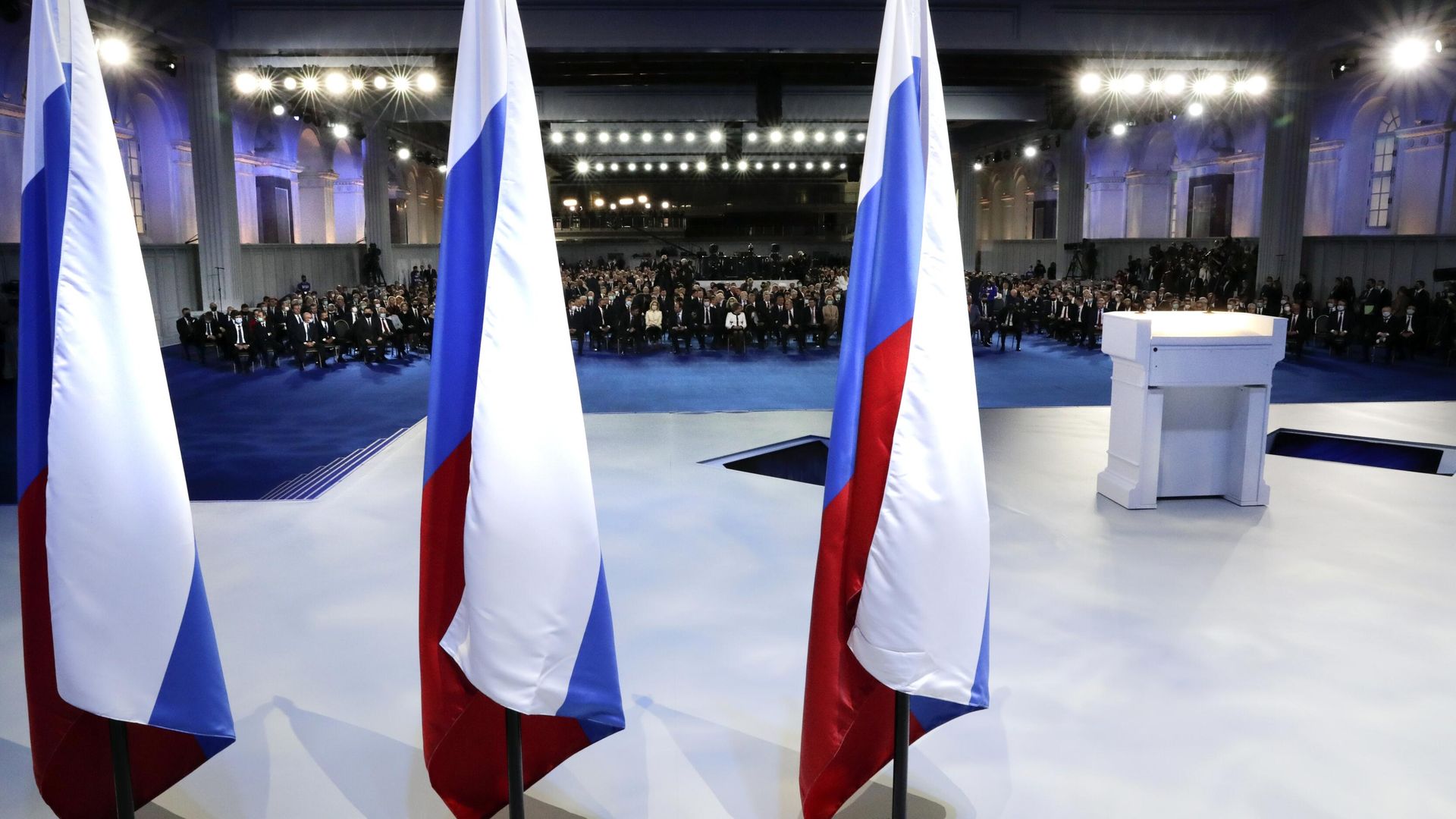 Перед началом ежегодного послания президента РФ Владимира Путина Федеральному Собранию Перед началом ежегодного послания президента РФ Владимира Путина Федеральному Собранию - РИА Новости, 1920, 15.02.2023