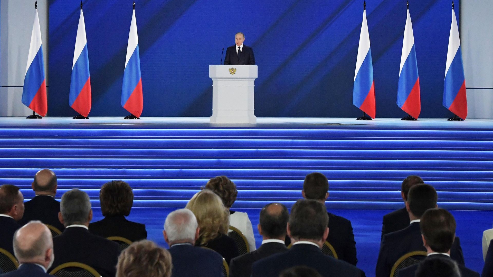 Президент РФ Владимир Путин выступает с ежегодным посланием Федеральному Собранию Президент РФ Владимир Путин выступает с ежегодным посланием Федеральному Собранию - РИА Новости, 1920, 21.04.2021