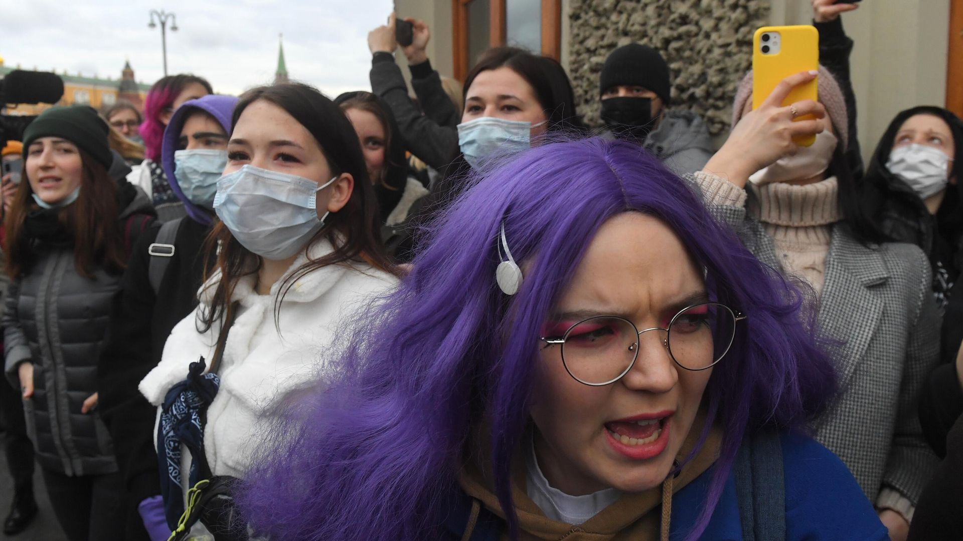 Участники несанкционированной акции в поддержку Алексея Навального в Москве - РИА Новости, 1920, 21.04.2021