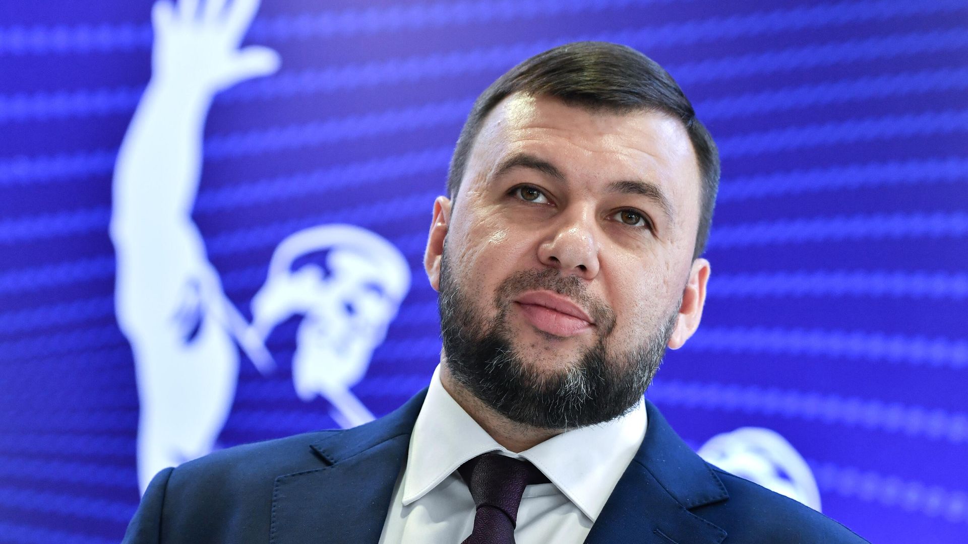 Глава ДНР Денис Пушилин на международном форуме Единство русских: защита прав и свобод в Донецке - РИА Новости, 1920, 03.05.2021