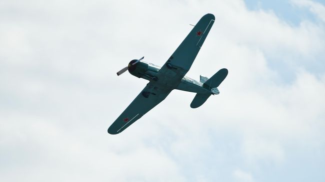 Самолет ЯК -18 Самолет ЯК -18