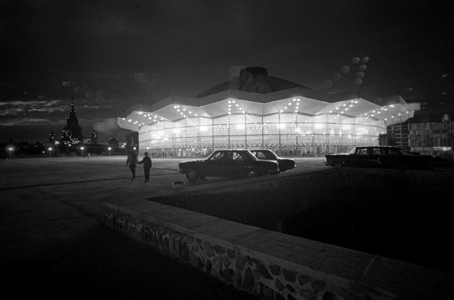 Здание Большого Московского государственного цирка на проспекте Вернадского. 15 июня 1971 года