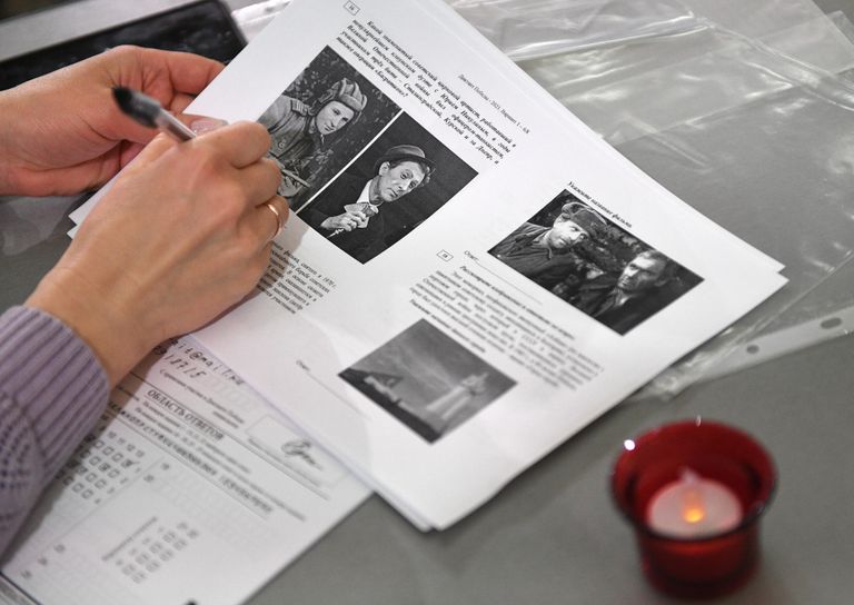 Участница Международной просветительско-патриотической акции Диктант Победы 2021, посвященной 76-й годовщине Победы в Великой Отечественной войне, в Центральном музее Великой Отечественной войны 1941-1945 годов в Москве Участница Международной просветительско-патриотической акции Диктант Победы 2021, посвященной 76-й годовщине Победы в Великой Отечественной войне, в Центральном музее Великой Отечественной войны 1941-1945 годов в Москве