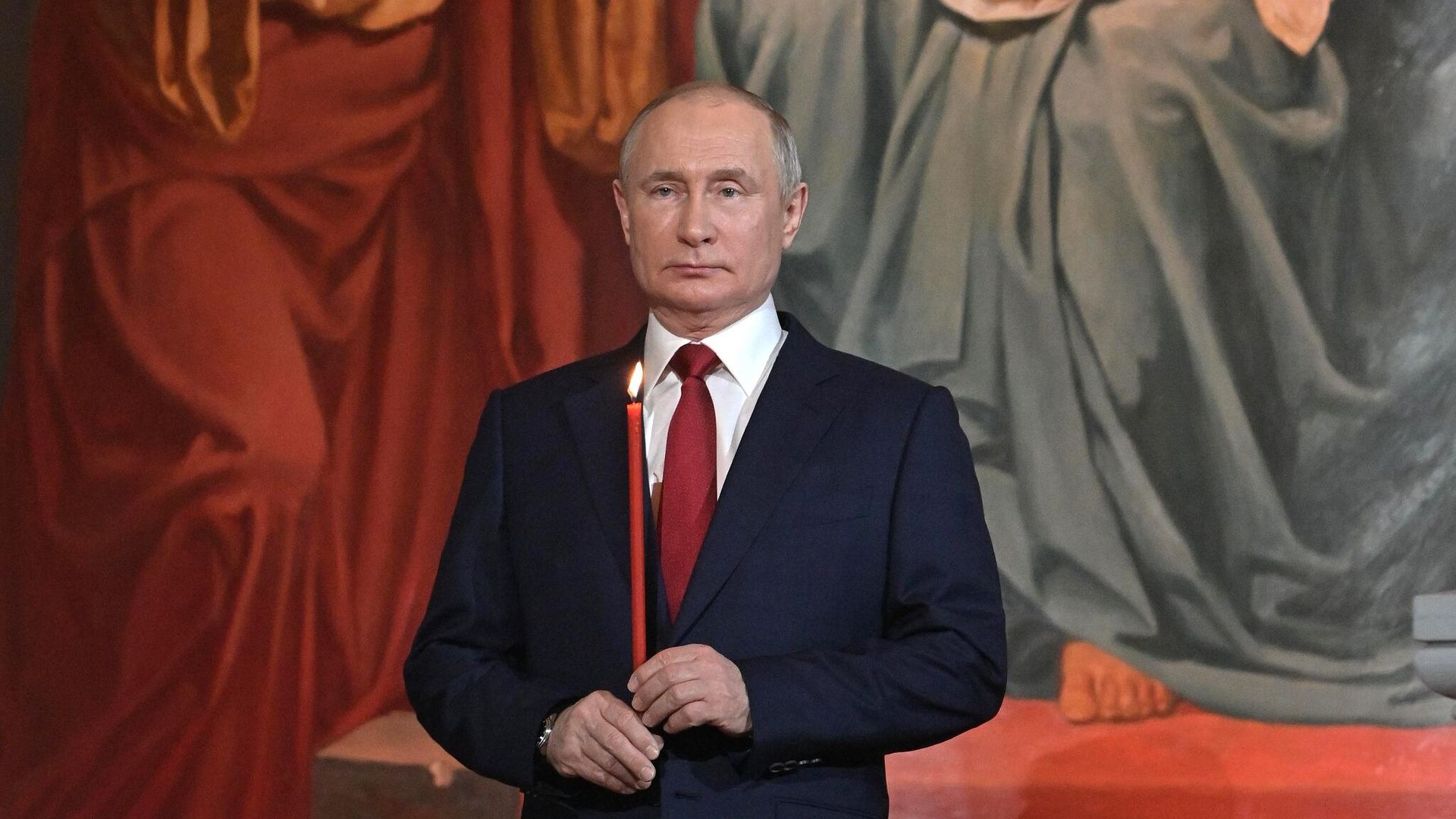 Президент РФ Владимир Путин на праздничном пасхальном богослужении в кафедральном соборном храме Христа Спасителя. 2021 год Президент РФ Владимир Путин на праздничном пасхальном богослужении в кафедральном соборном храме Христа Спасителя. 2021 год - РИА Новости, 1920, 03.05.2024