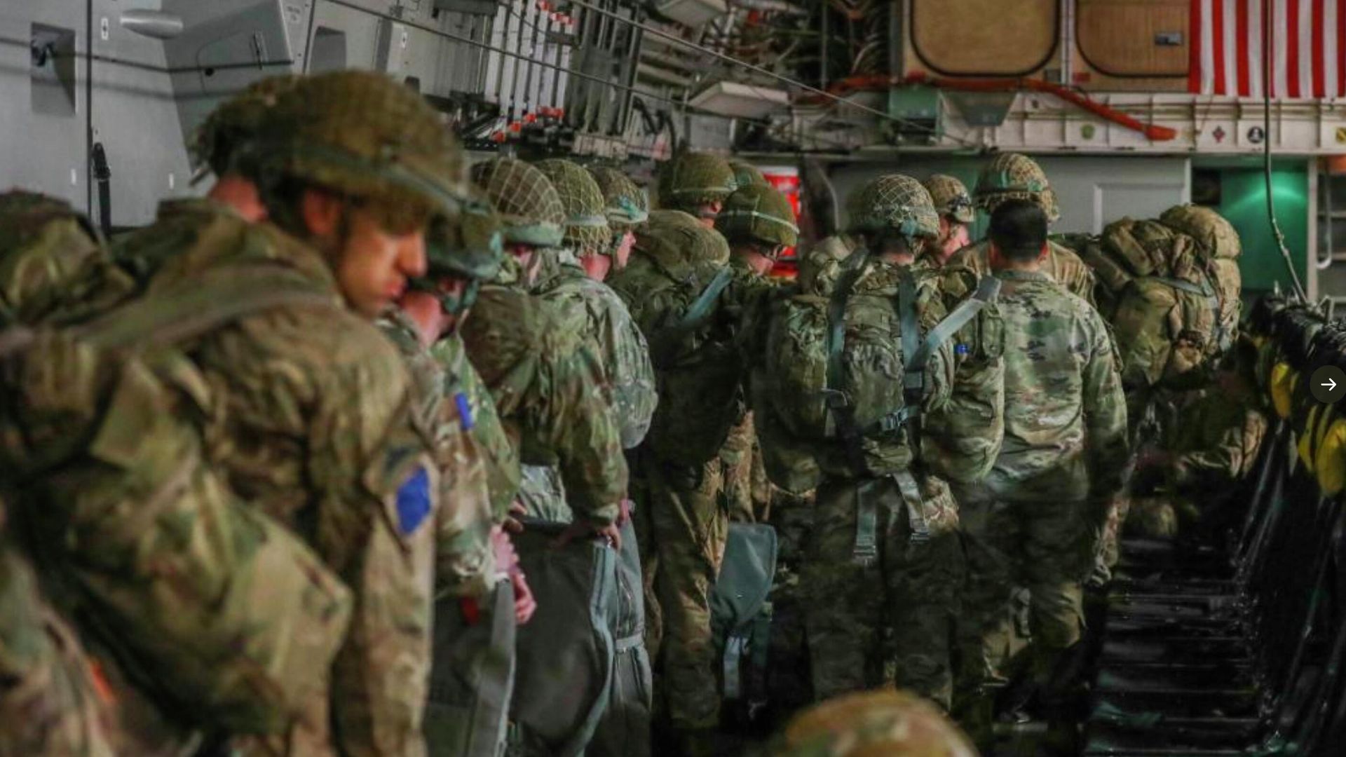 Американские военные, готовящиеся к десантированию Американские военные, готовящиеся к десантированию - РИА Новости, 1920, 28.10.2022