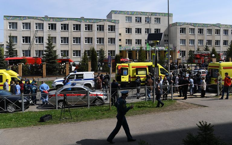 Стрельба у школы в Казани Стрельба у школы в Казани