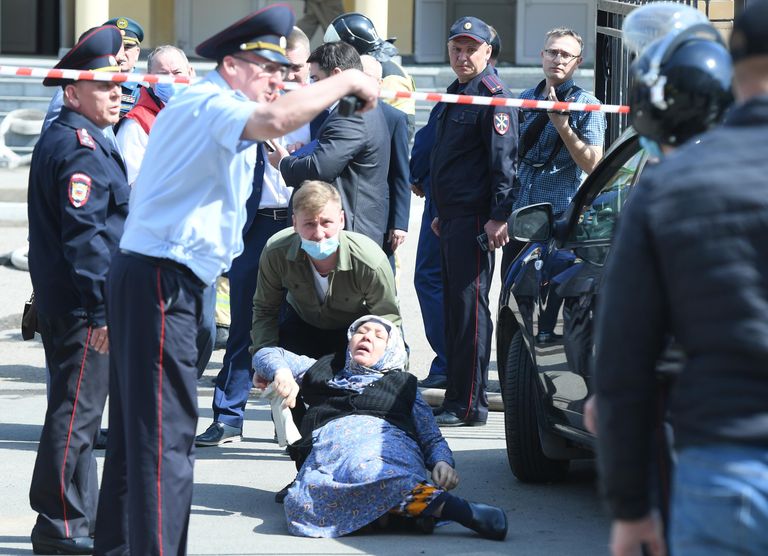 Стрельба у школы в Казани Стрельба у школы в Казани
