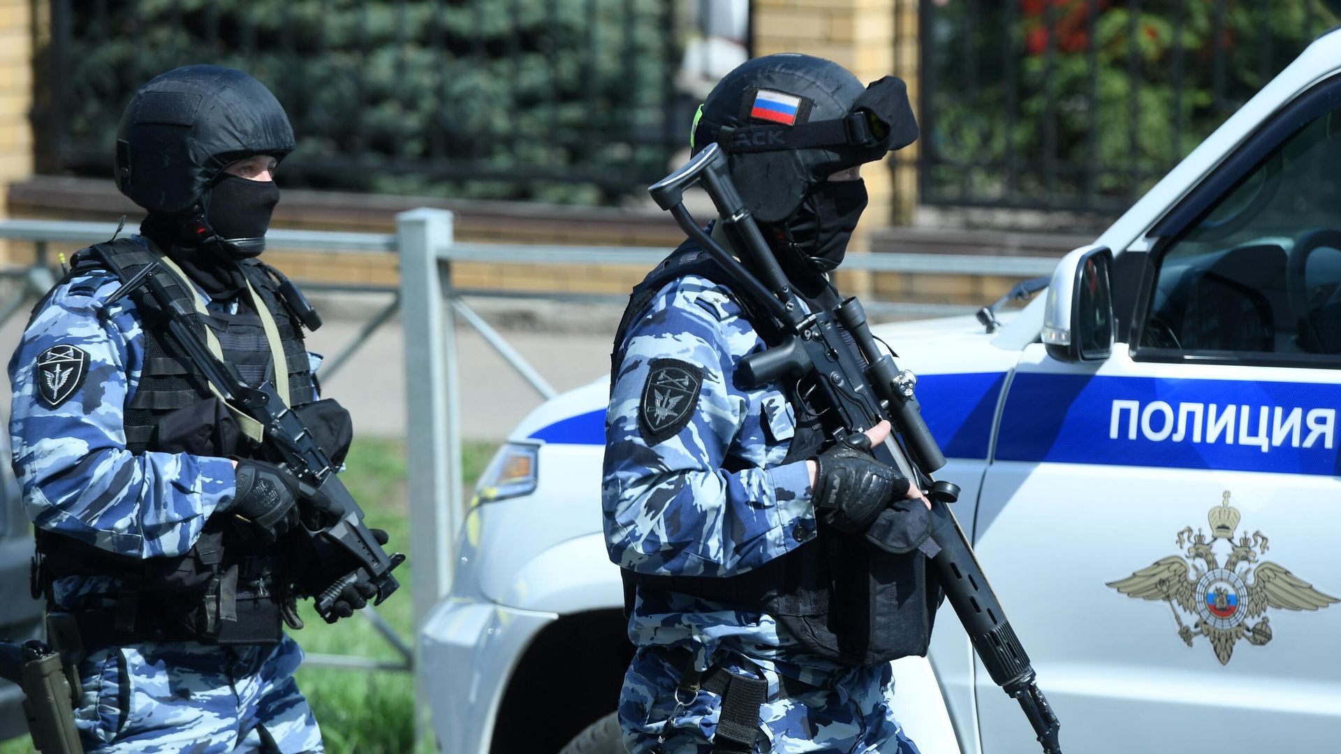 Сотрудники правоохранительных органов Сотрудники правоохранительных органов - РИА Новости, 1920, 07.04.2023