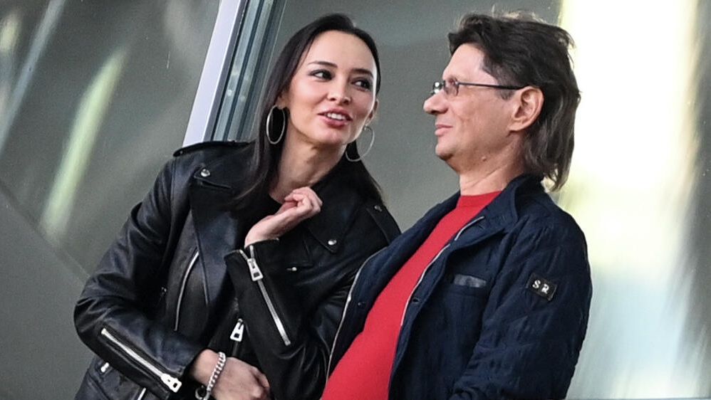 Зарема Салихова и Леонид Федун. Зарема Салихова и Леонид Федун. - РИА Новости, 1920, 07.02.2025