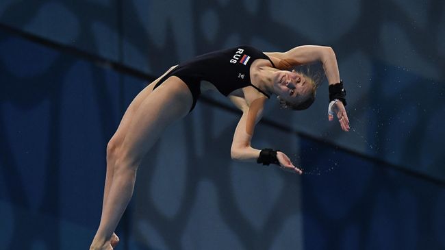 Russia's Anna Konanykhina competes in  the final of the Women's 10m Platform Diving event during the LEN European Aquatics Championships at the Duna Arena in Budapest on May 13, 2021. (Photo by Attila KISBENEDEK / AFP)