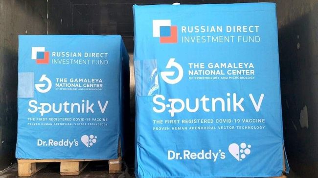 Партию российской вакцины Sputnik V доставили в Индию Партию российской вакцины Sputnik V доставили в Индию