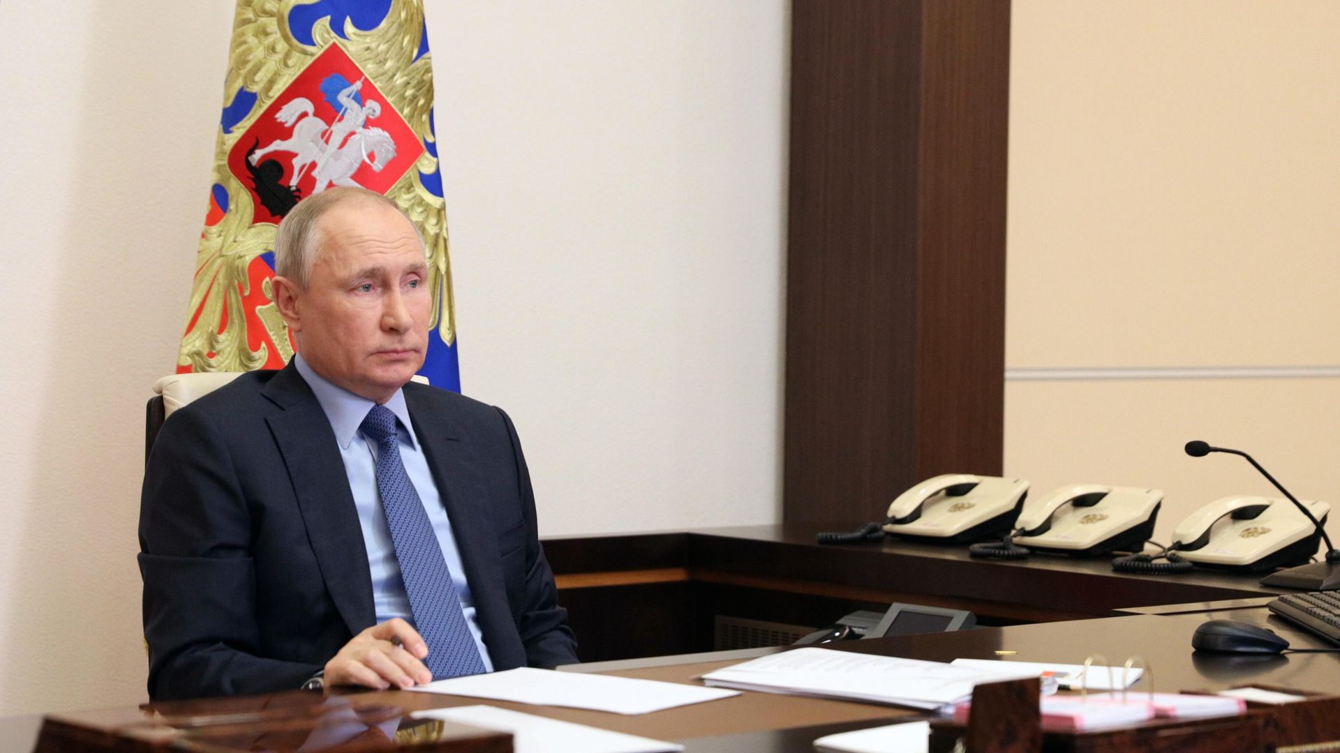 Президент РФ Владимир Путин проводит в режиме видеоконференции 43-е заседание Российского организационного комитета Победа Президент РФ Владимир Путин проводит в режиме видеоконференции 43-е заседание Российского организационного комитета Победа - РИА Новости, 1920, 21.05.2021