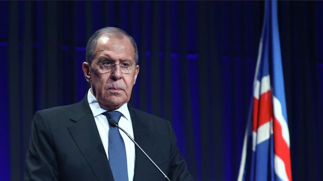 Министр иностранных дел РФ Сергей Лавров на пресс-конференции по итогам встречи с министром иностранных дел Исландии Гудлёйгуром Тором Тордарсоном 