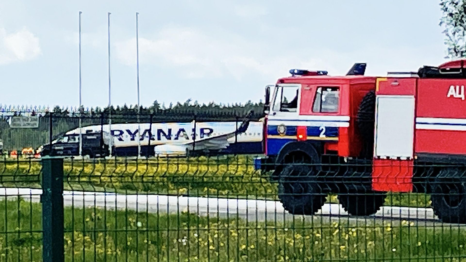 Самолет Boeing 737-8AS авиакомпании Ryanair в аэропорту Минска Самолет Boeing 737-8AS авиакомпании Ryanair в аэропорту Минска - РИА Новости, 1920, 23.05.2021