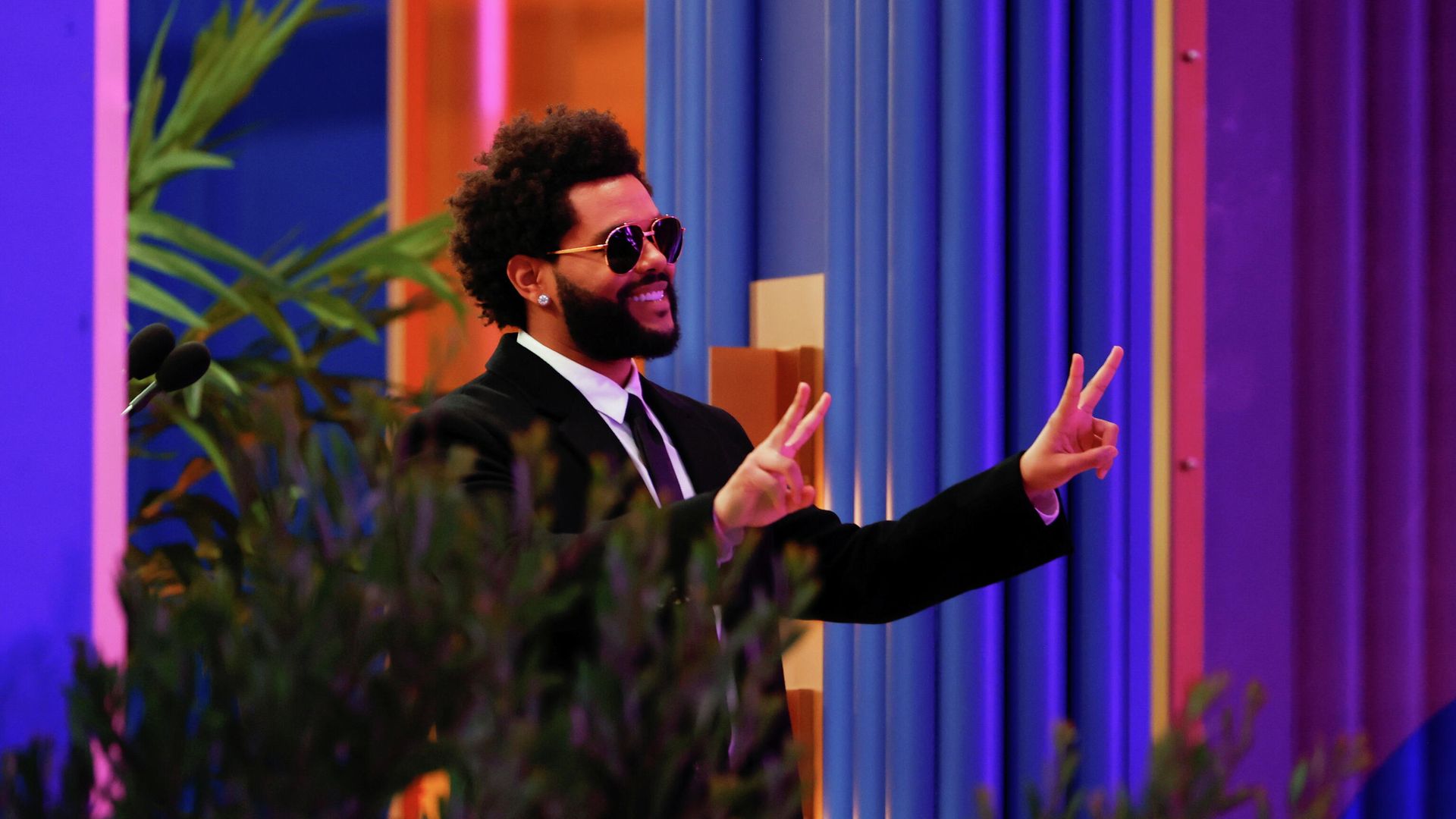 The Weeknd на церемонии вручения наград Billboard Music Awards 2021 в Лос-Анджелесе The Weeknd на церемонии вручения наград Billboard Music Awards 2021 в Лос-Анджелесе - РИА Новости, 1920, 24.05.2021