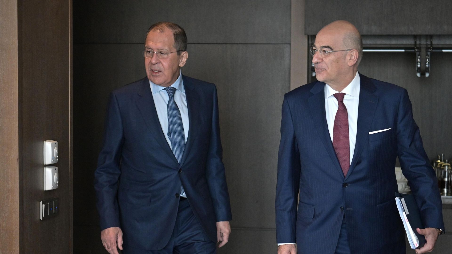 Министр иностранных дел РФ Сергей Лавров и министр иностранных дел Греции Никос Дендиас Министр иностранных дел РФ Сергей Лавров и министр иностранных дел Греции Никос Дендиас - РИА Новости, 1920, 16.05.2023