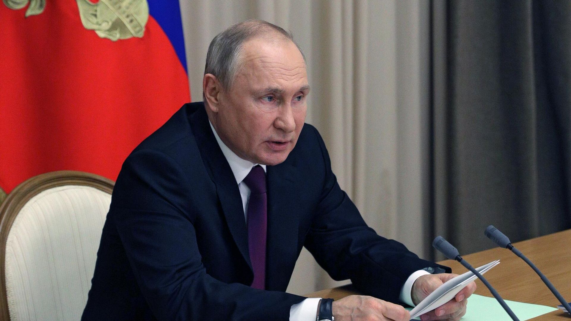 Президент РФ Владимир Путин проводит совещание по вопросам развития Вооруженных сил РФ с руководством министерства обороны РФ и представителями предприятий оборонно-промышленного комплекса Президент РФ Владимир Путин проводит совещание по вопросам развития Вооруженных сил РФ с руководством министерства обороны РФ и представителями предприятий оборонно-промышленного комплекса - РИА Новости, 1920, 01.06.2021
