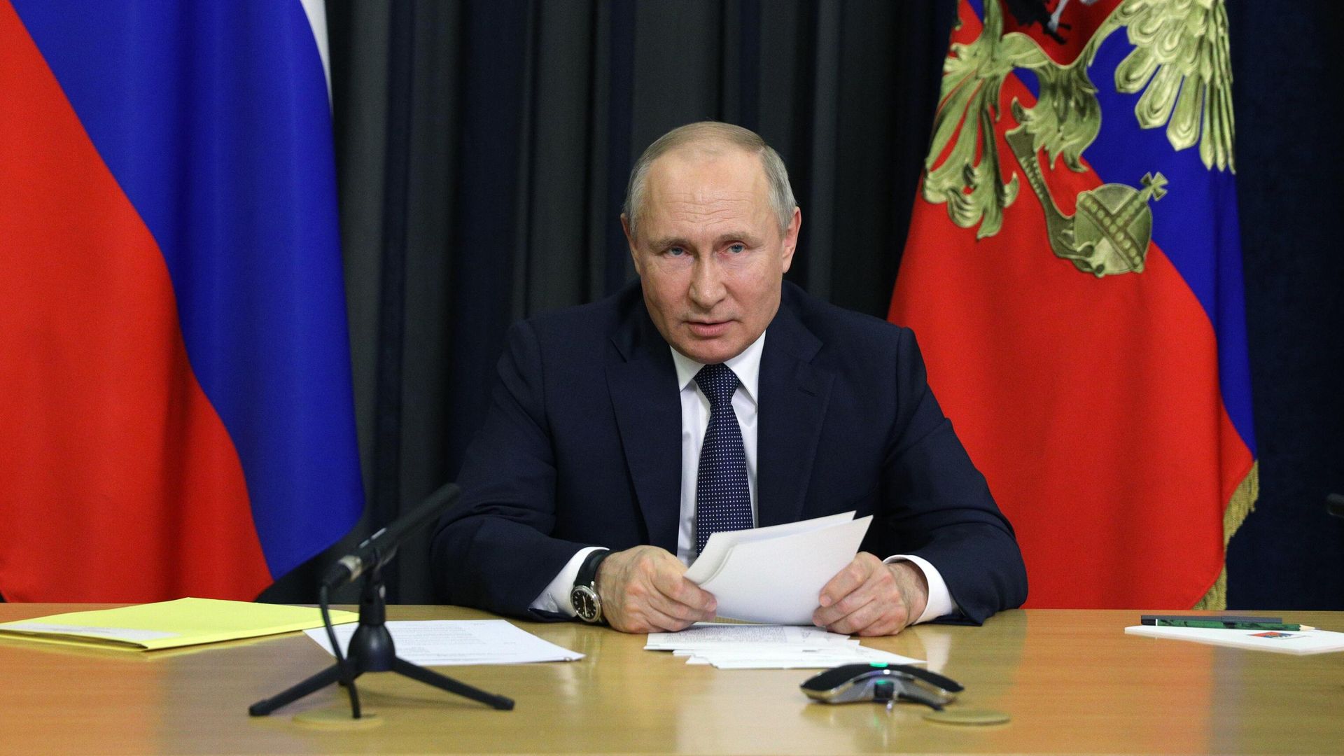 Президент РФ Владимир Путин проводит совещание в режиме видеоконференции по экономическим вопросам - РИА Новости, 1920, 27.05.2021