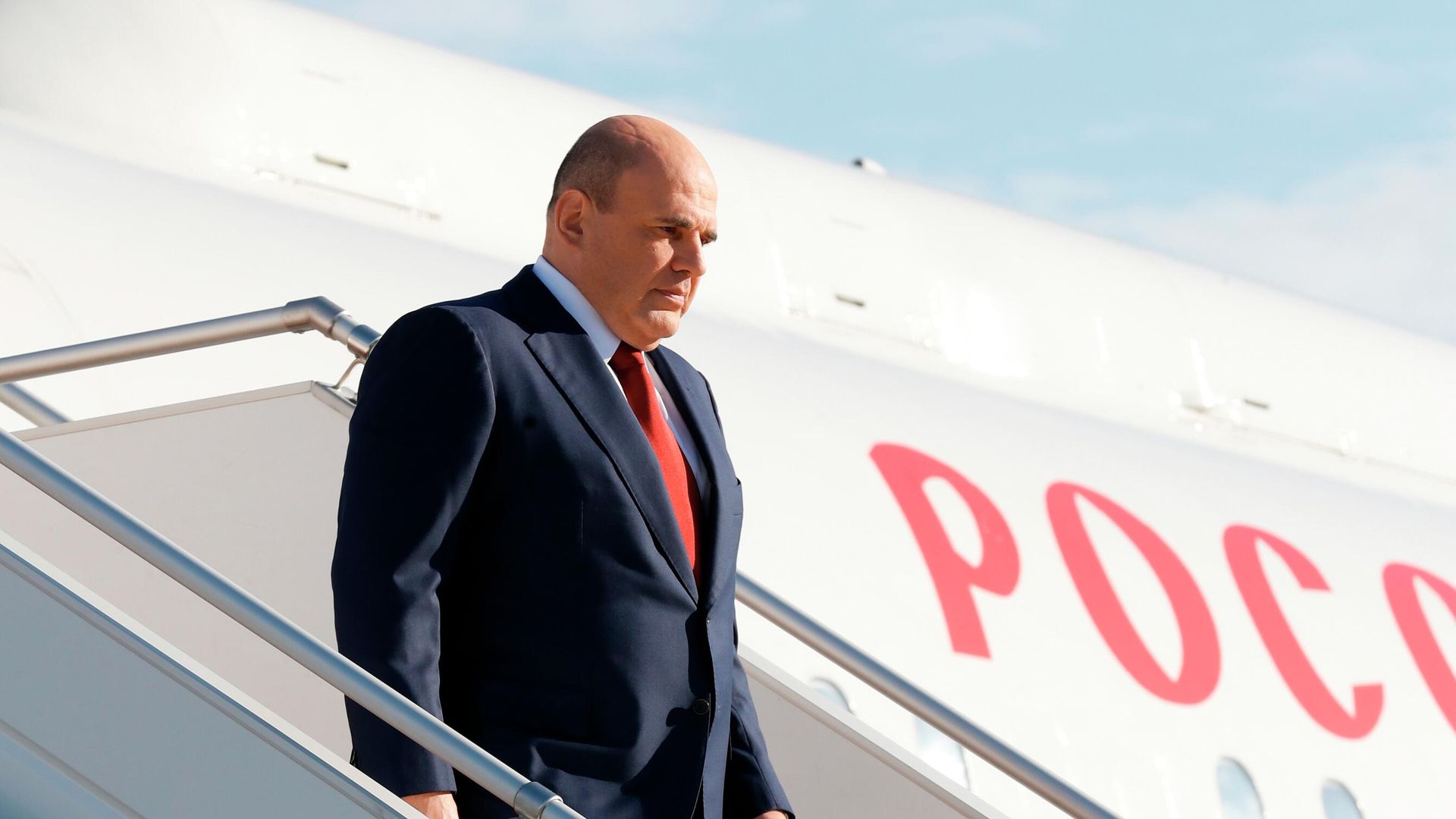 Председатель правительства РФ Михаил Мишустин в национальном аэропорту Минск Председатель правительства РФ Михаил Мишустин в национальном аэропорту Минск - РИА Новости, 1920, 27.05.2021