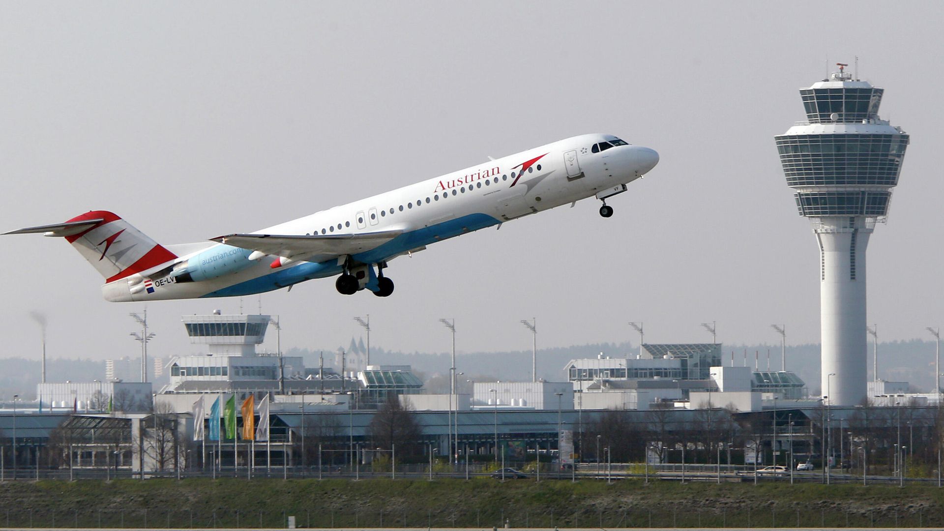 Аэропорт Мюнхена Аэропорт Мюнхена - РИА Новости, 1920, 28.05.2021