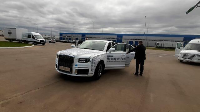 Первый лабораторный образец Aurus на водороде Первый лабораторный образец Aurus на водороде - РИА Новости, 1920, 31.05.2021