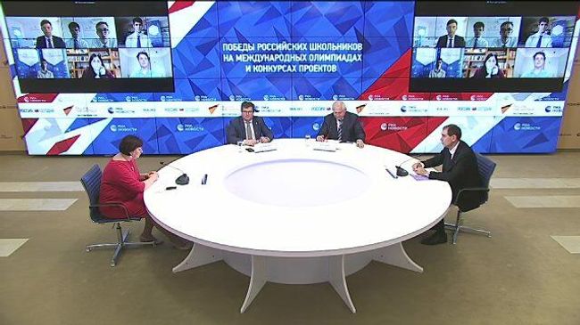 Победы российских школьников на международных олимпиадах и конкурсах проектов Победы российских школьников на международных олимпиадах и конкурсах проектов